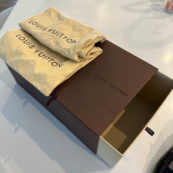 Louis Vuitton Men’s Driver Style Loafers – Size 9 🚗✨ - Picture 8 of 8